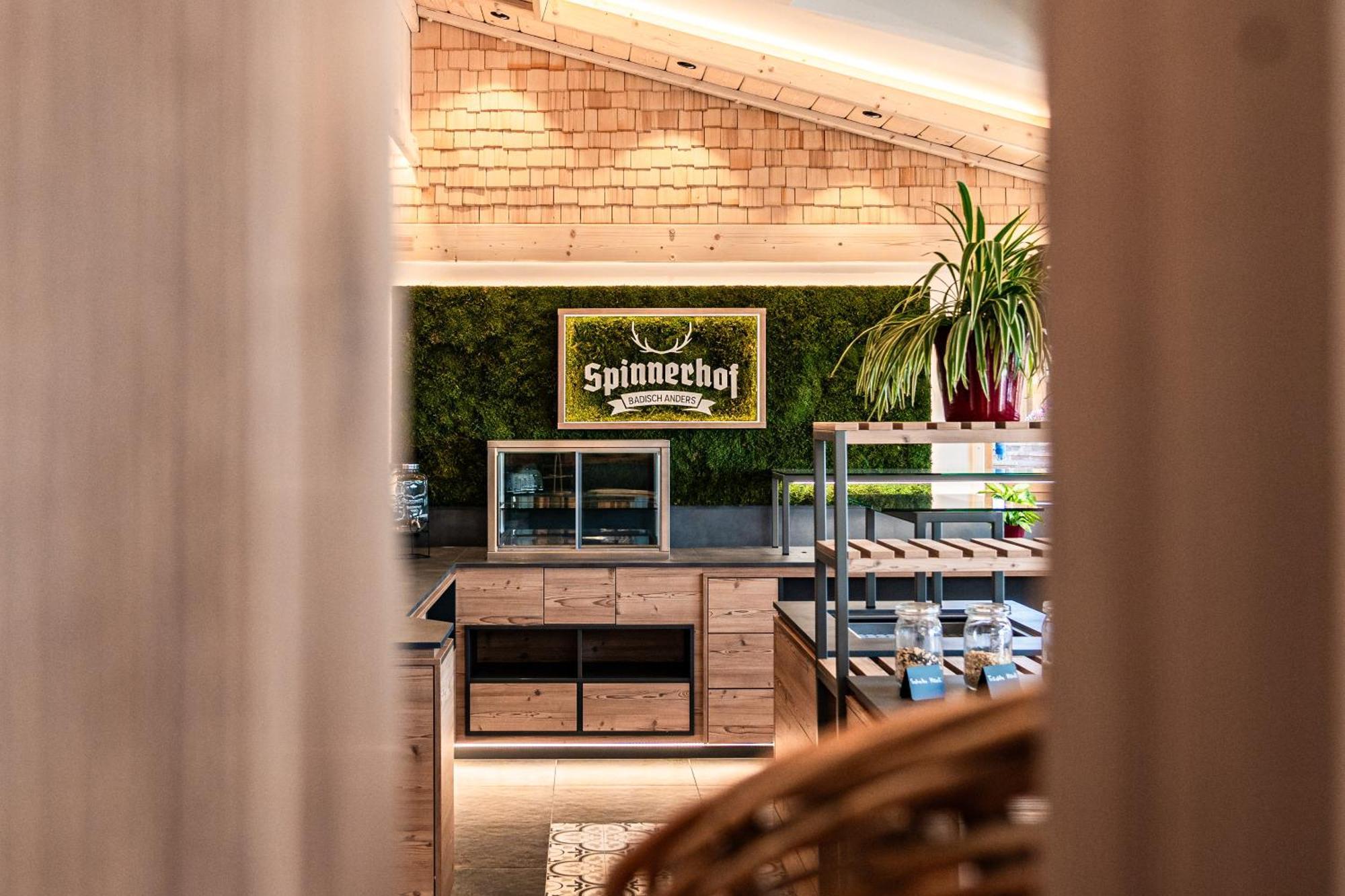 סאסבאכוואלדן Hotel Spinnerhof מראה חיצוני תמונה